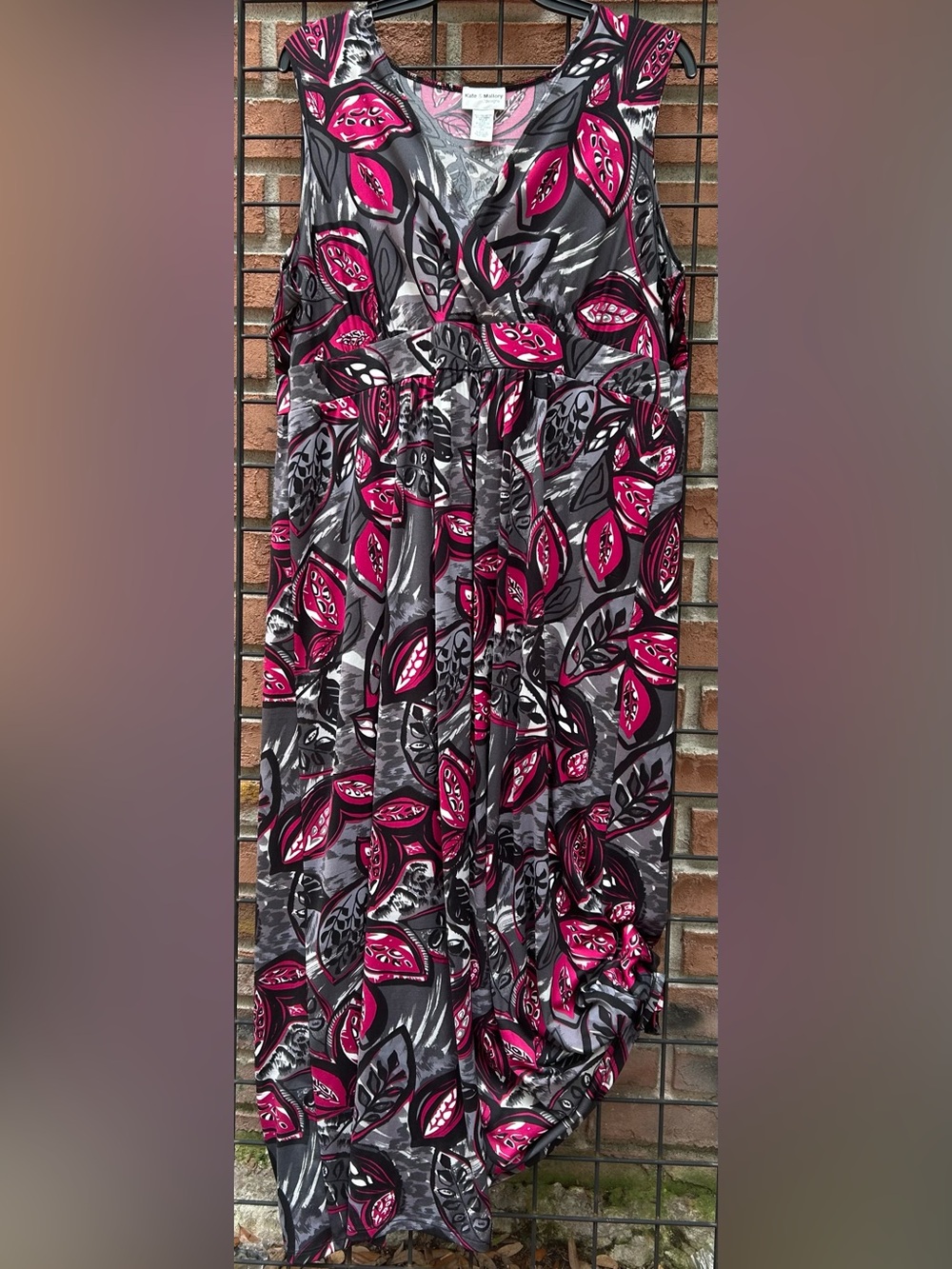 Kate & Mallory Gray and Fuchsia Leaf Print Dress